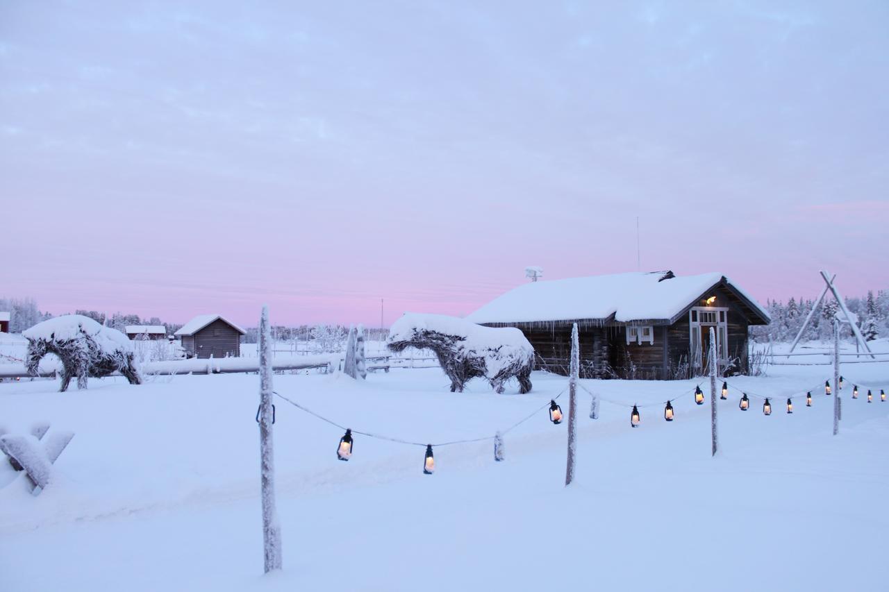 Elves Village Hotel Köngäs Eksteriør billede